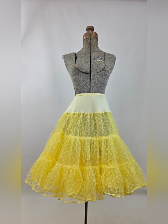 No Brand Dresses & Skirts - Vintage 50's Yellow High-Waisted Floral Multi-Tiered Crinoline Petticoat Size S
